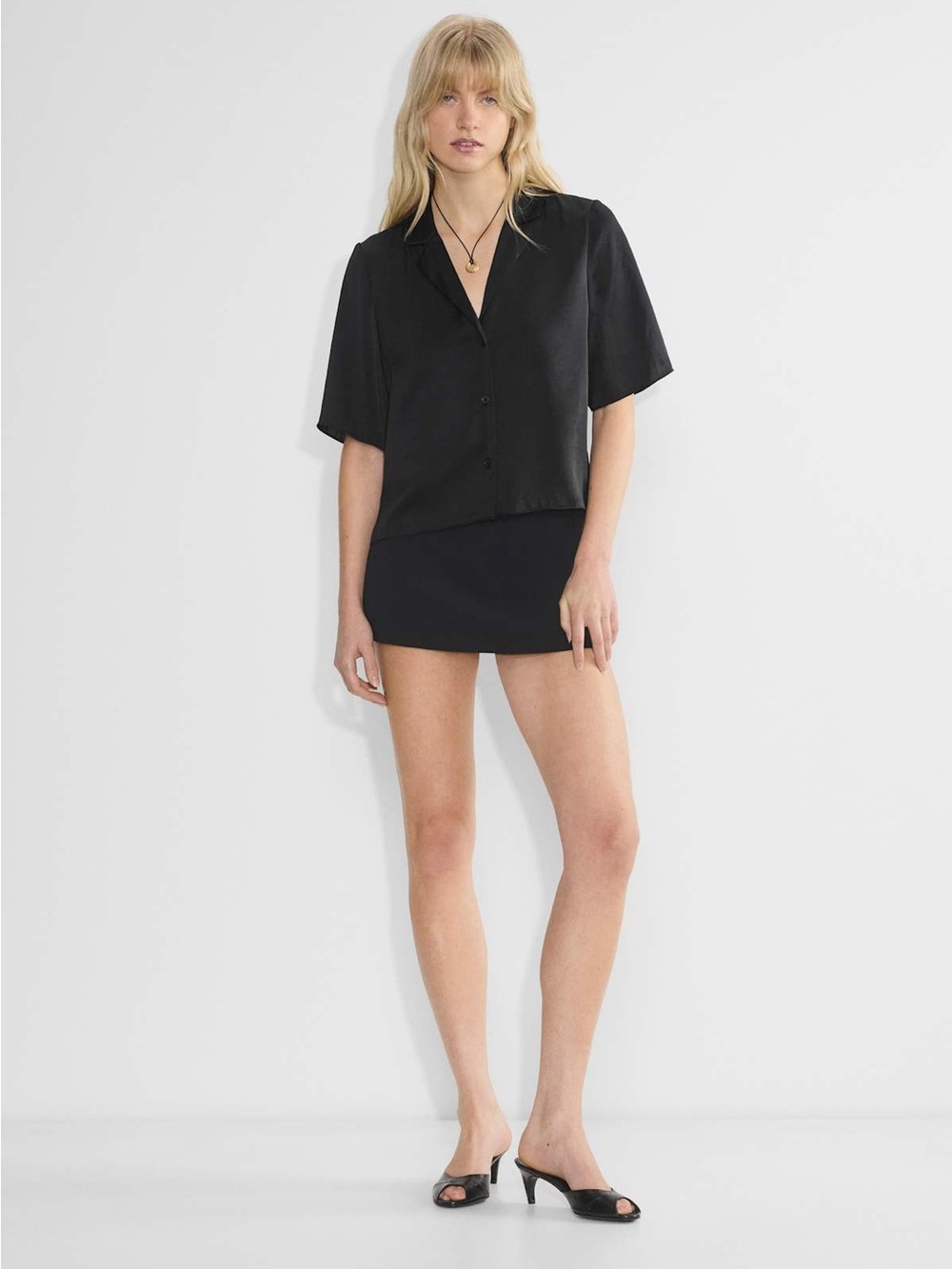 NWOT Wilfred Black Satin Button Up Shirt Aritzia Black Blouse Sz XS